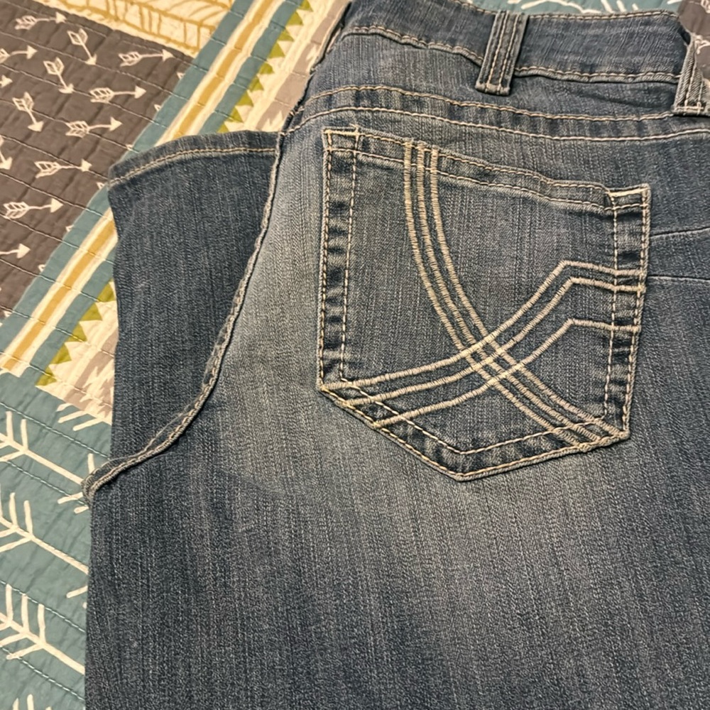 Ariat mid rise straight